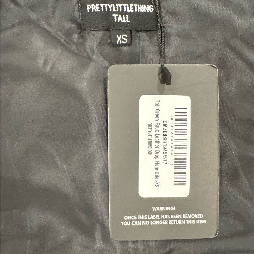 PrettyLittleThing Olive Puffer Vest - Picture 3 of 6